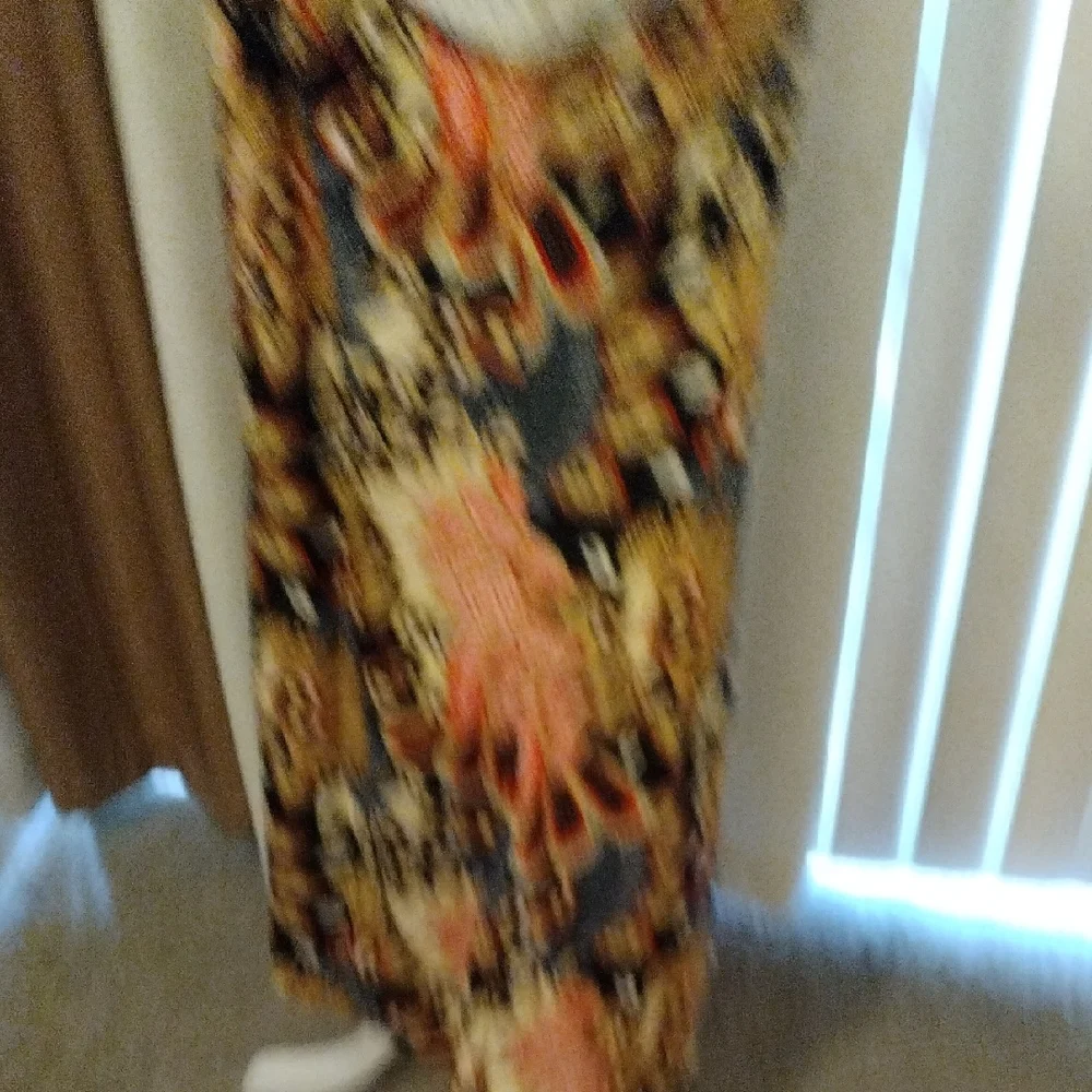Elegant Multicolor Halter Dress - Picture 8 of 9